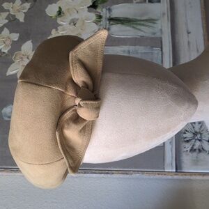 Betmar Tan Beret Hat